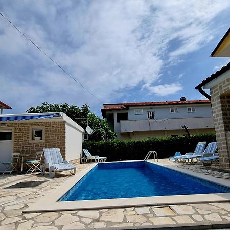 Villa Ara-Zarok Baška Exterior foto