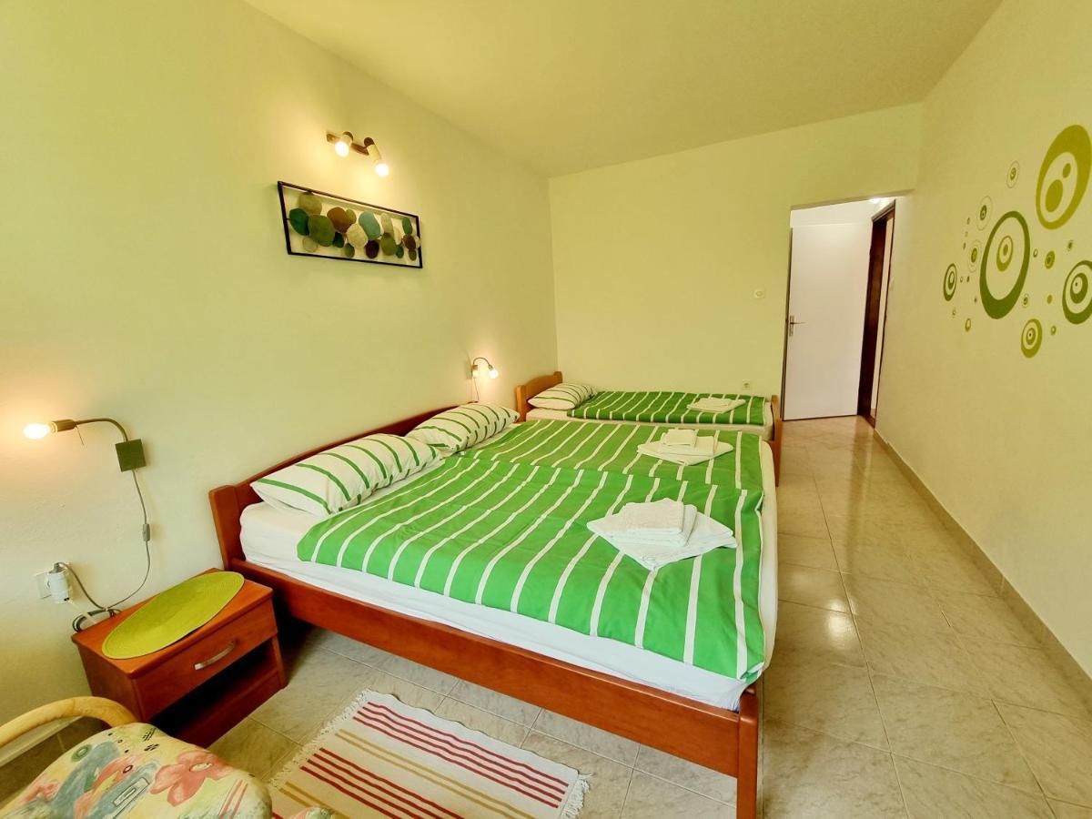 Villa Ara-Zarok Baška Exterior foto